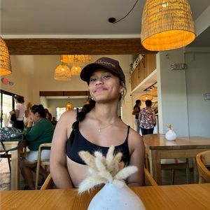 Meet your Posher, Zion